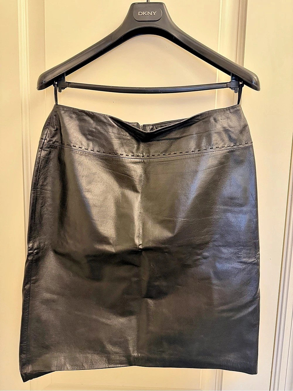 Danier Leather Mini Skirt Size 10